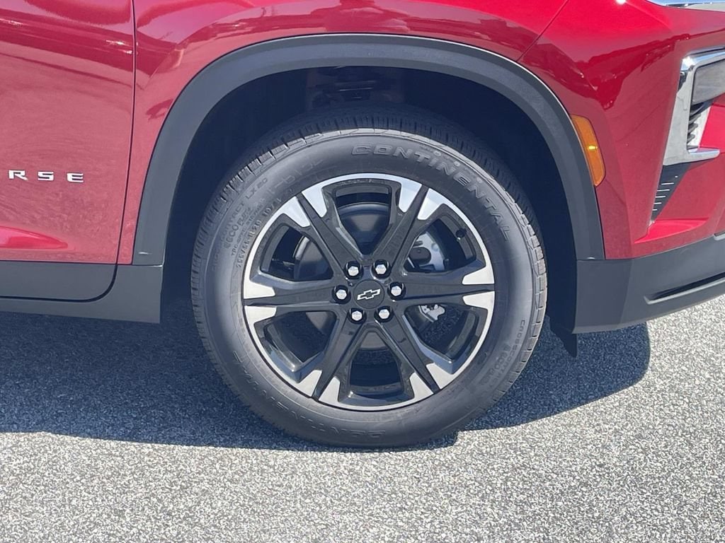 2027 Chevrolet Traverse LT - Photo 9