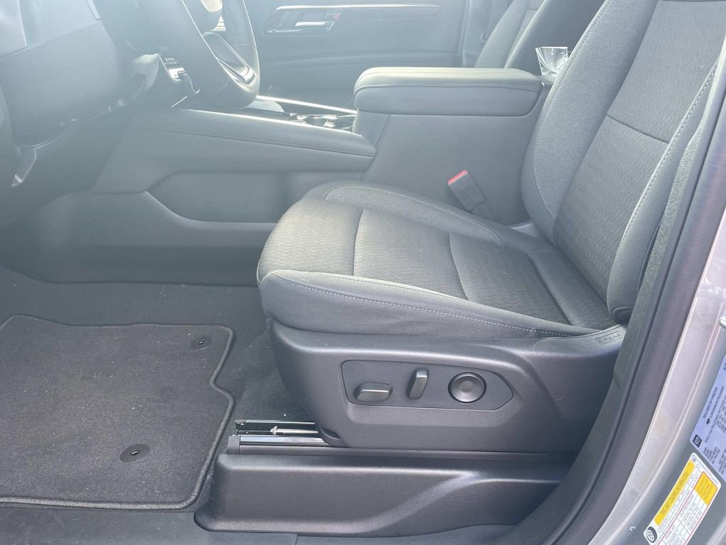 2026 Chevrolet Tahoe LS - Photo 17