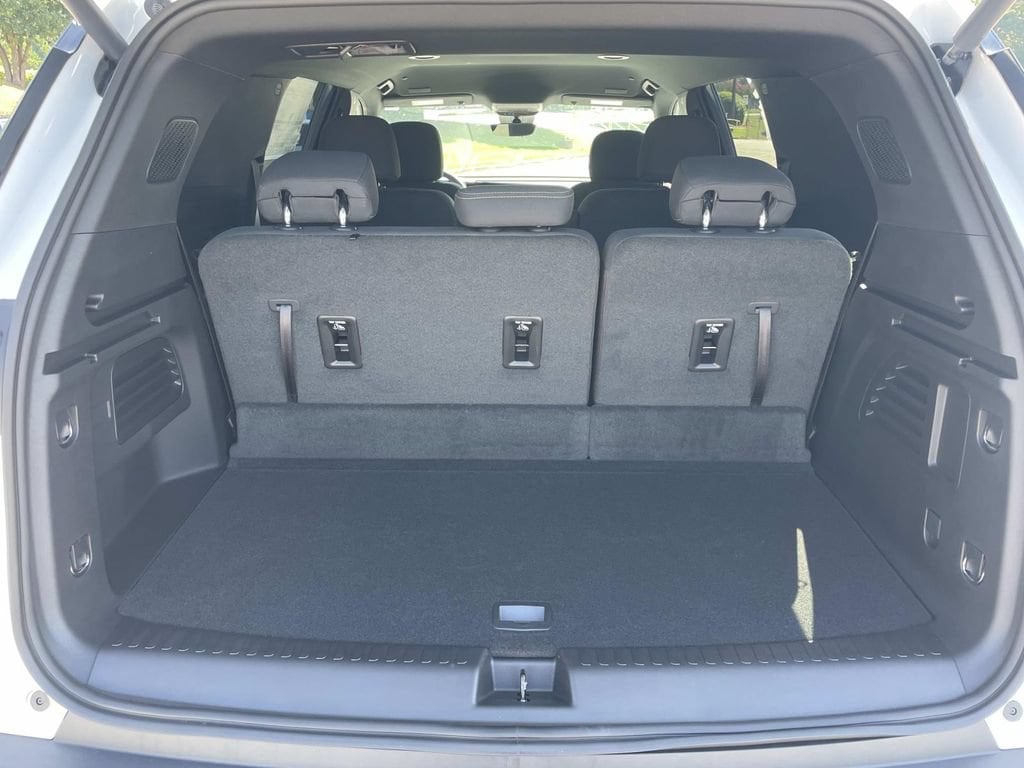 2026 Chevrolet Traverse LT - Photo 10