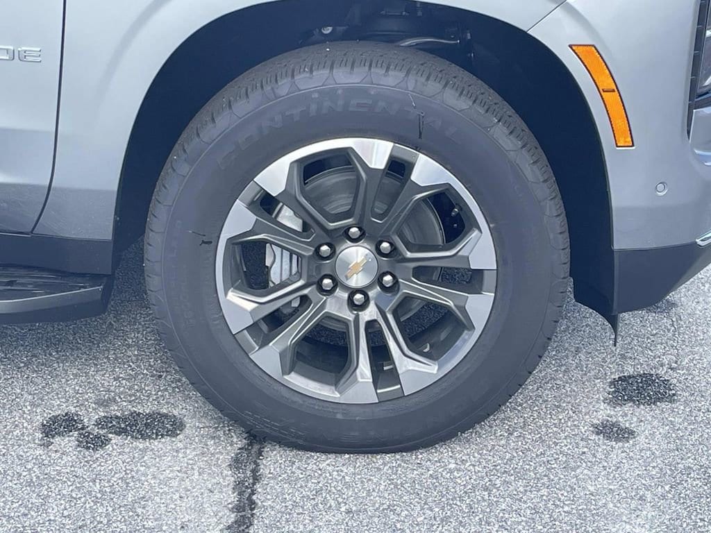 2026 Chevrolet Tahoe LS - Photo 10