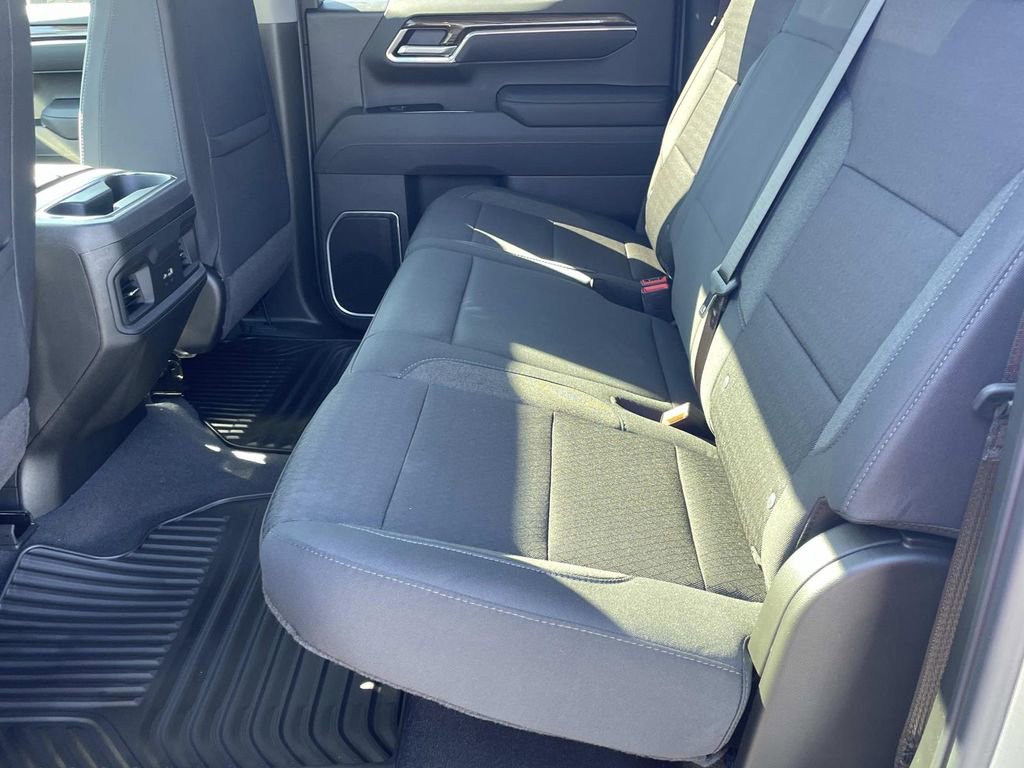 2026 Chevrolet Silverado 1500 RST - Photo 13