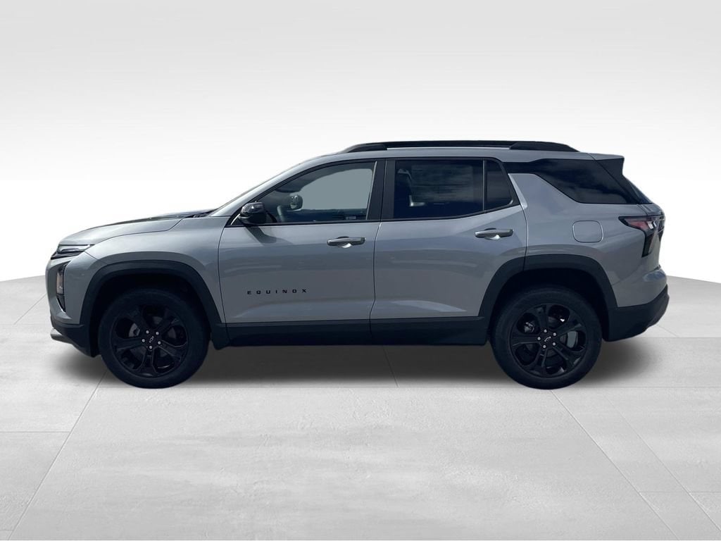 2027 Chevrolet Equinox LT - Photo 7