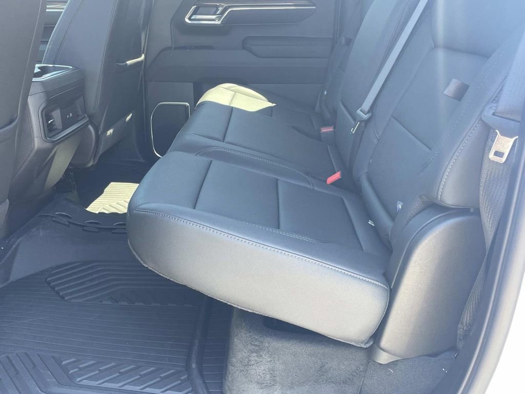 2026 Chevrolet Silverado 1500 LT Trail Boss - Photo 12
