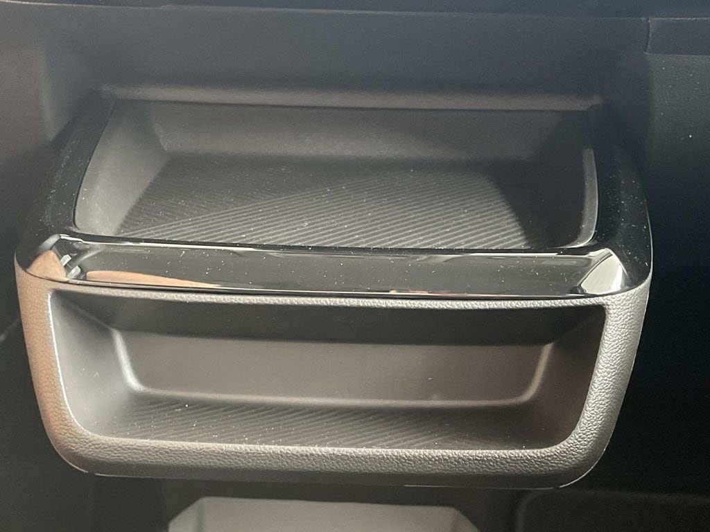 2027 Chevrolet Bolt LT - Photo 20