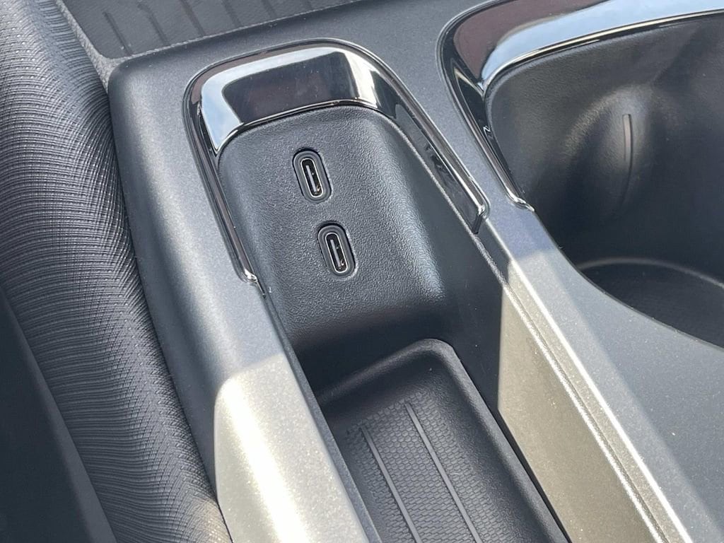 2026 Chevrolet Equinox EV RS - Photo 24