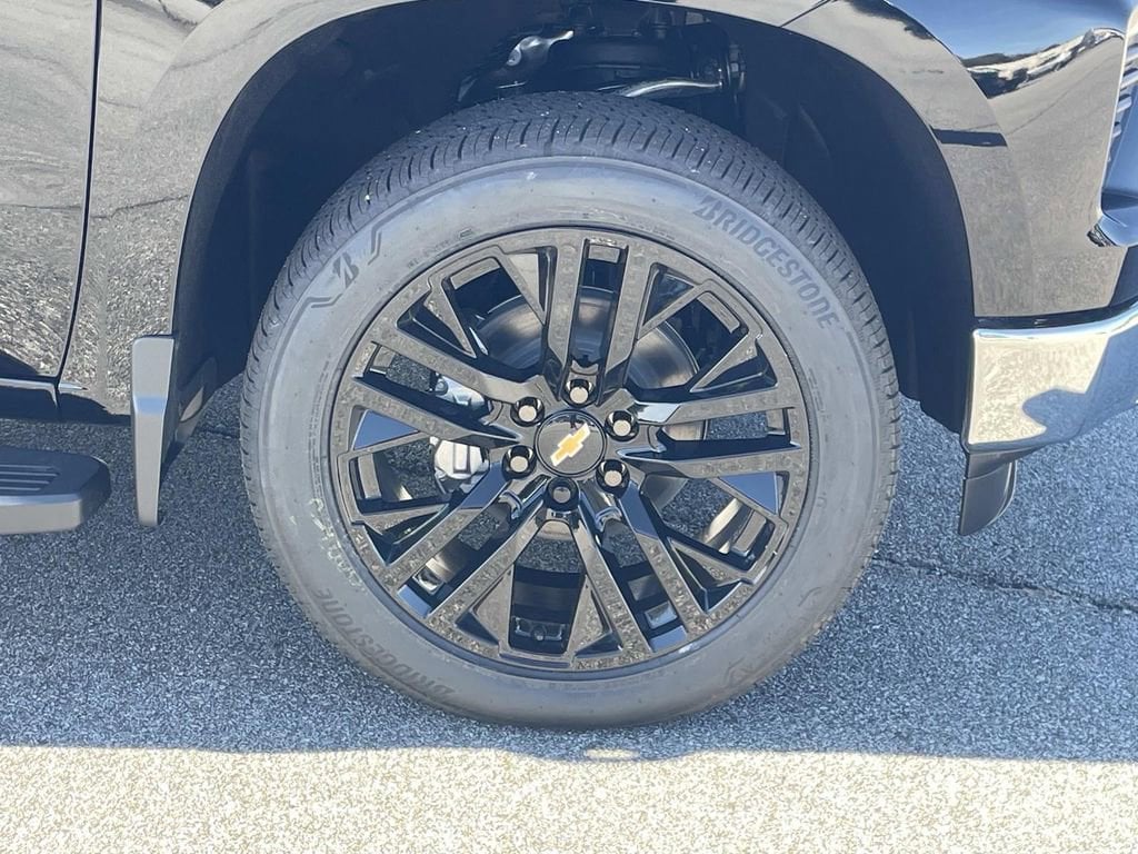 2026 Chevrolet Silverado 1500 LTZ - Photo 11