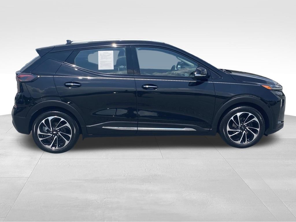 Used 2022 Chevrolet Bolt EUV Premier with VIN 1G1FZ6S0XN4134149 for sale in Lawrenceville, GA