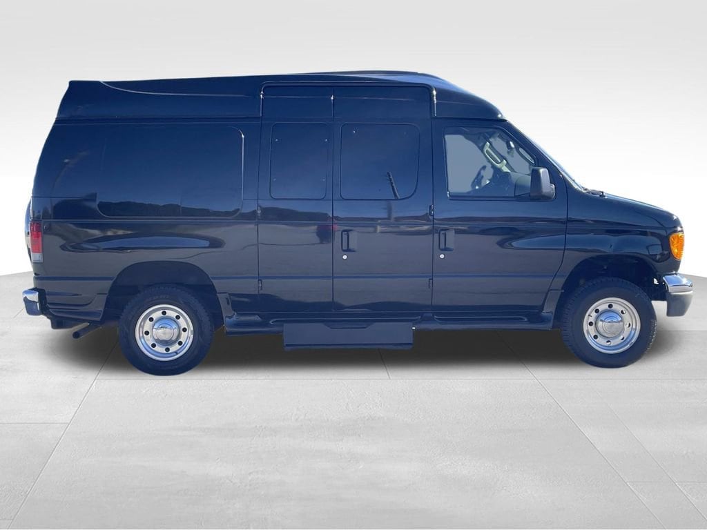 Used 2006 Ford E-250 Van Cargo Van