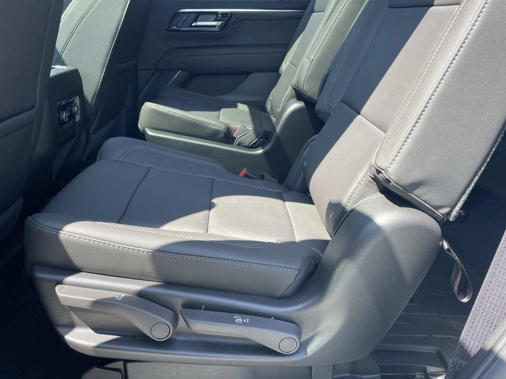 2026 Chevrolet Tahoe Z71 - Photo 14