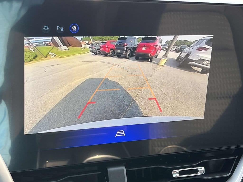 2027 Chevrolet Equinox LT - Photo 24