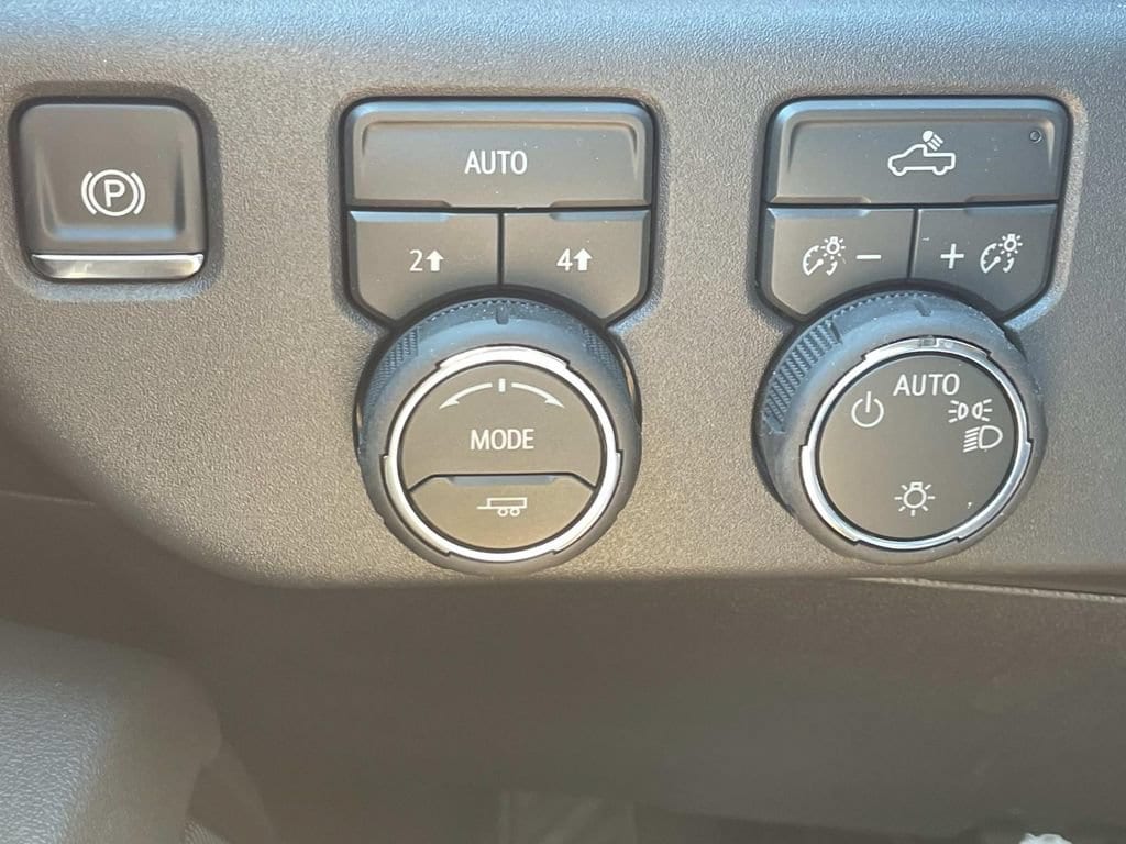 2026 Chevrolet Silverado 1500 LT - Photo 29