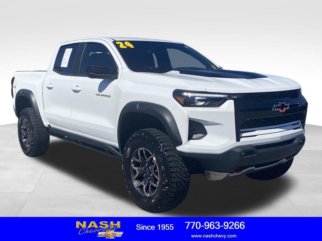 2024 Chevrolet Colorado ZR2's photo