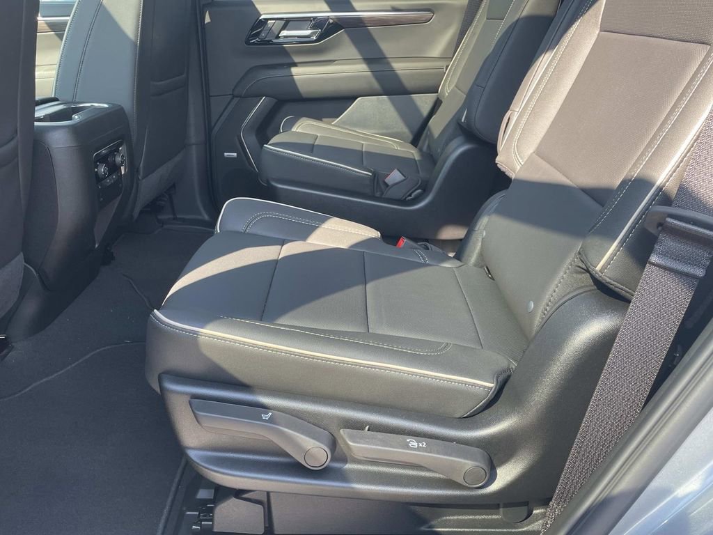 2026 Chevrolet Tahoe Premier - Photo 14