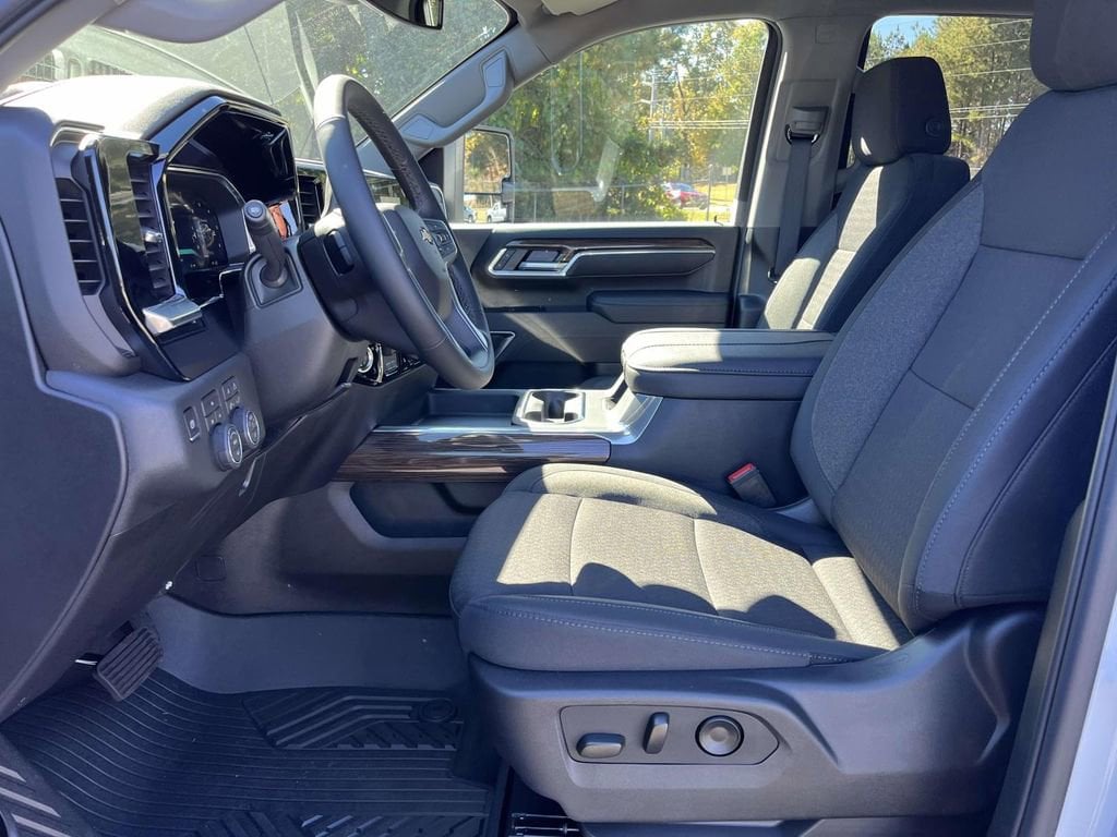 2026 Chevrolet Silverado 2500 HD LT - Photo 17
