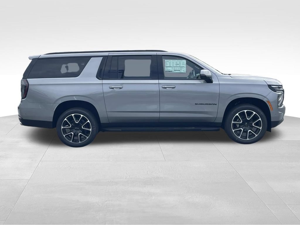 2026 Chevrolet Suburban RST - Photo 2