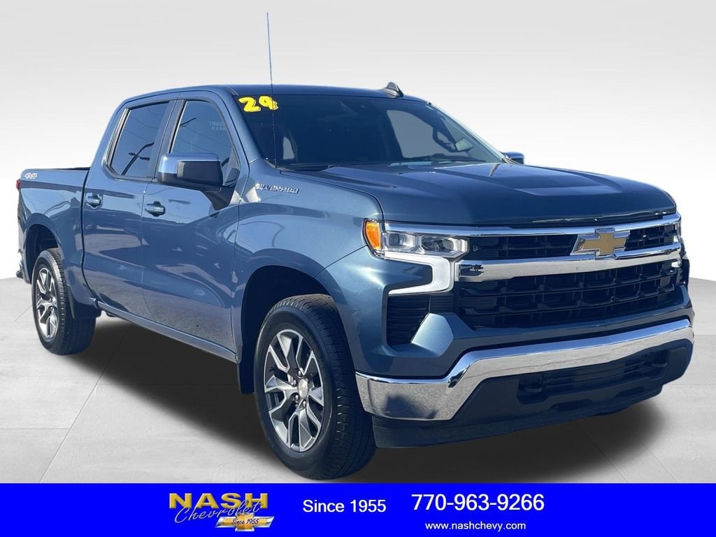 2024 Chevrolet Silverado 1500 LT's photo