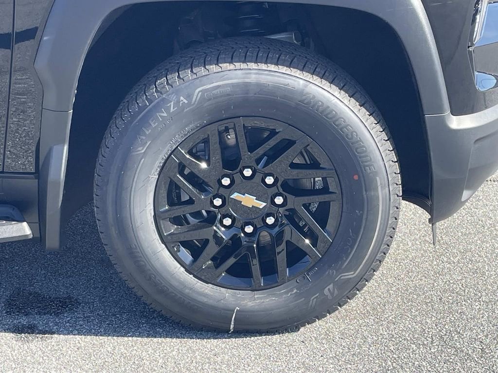 2026 Chevrolet Silverado EV LT - Photo 10