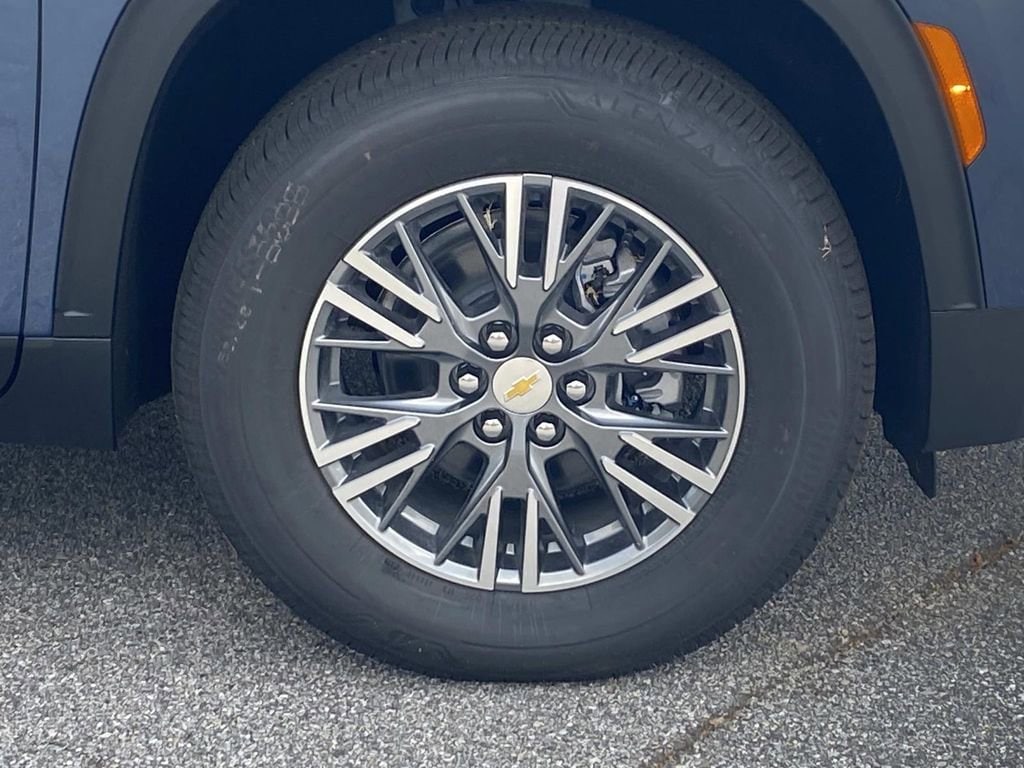2026 Chevrolet Traverse LT - Photo 9