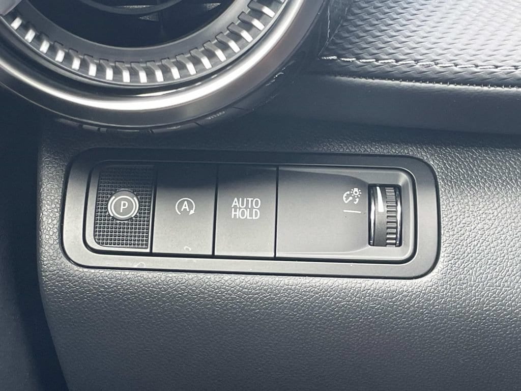 2027 Chevrolet Equinox LT - Photo 30