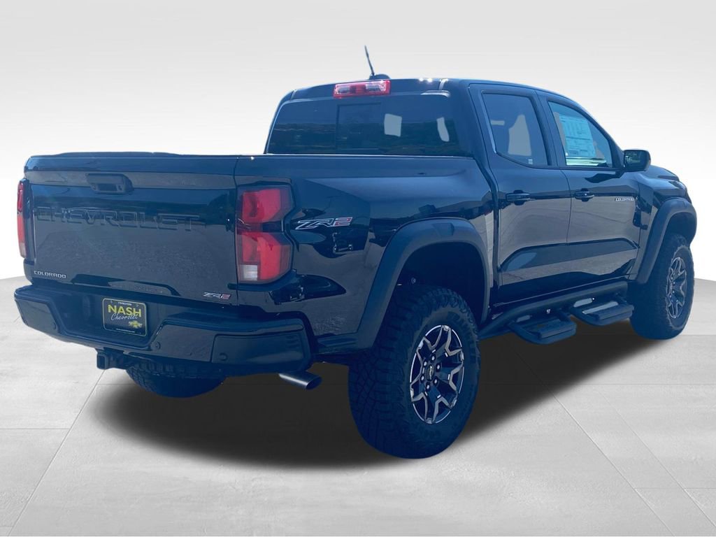 2025 Chevrolet Colorado ZR2 photo 3
