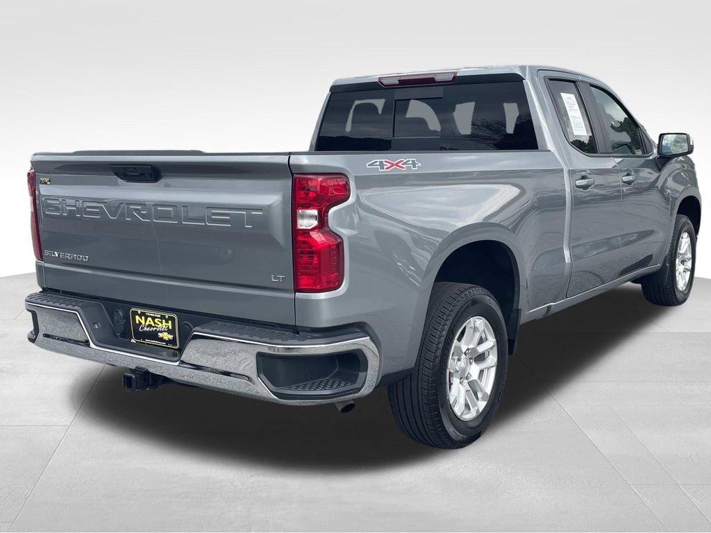 2023 Chevrolet Silverado 1500 photo 3