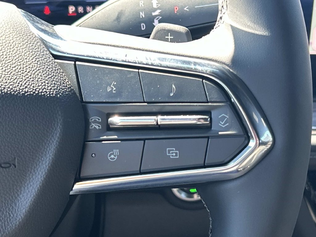 2027 Chevrolet Suburban Z71 - Photo 31