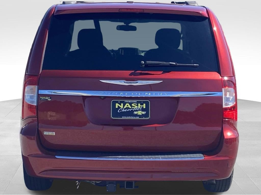 Used 2014 Chrysler Town & Country Touring Van