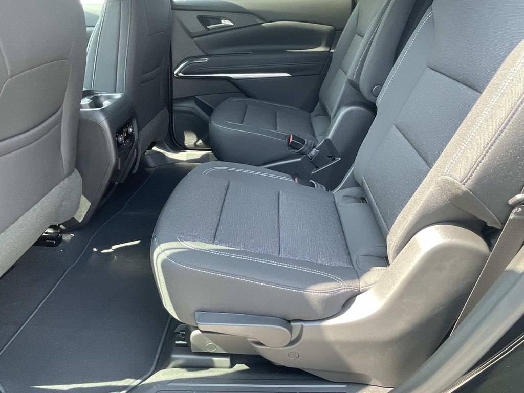 2026 Chevrolet Traverse LT - Photo 13