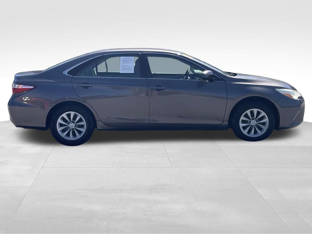 Used 2017 Toyota Camry LE with VIN 4T1BF1FK0HU738421 for sale in Lawrenceville, GA