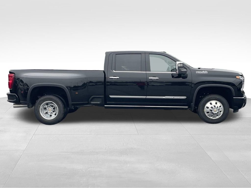 New 2026 Chevrolet Silverado 3500 HD High Country Truck