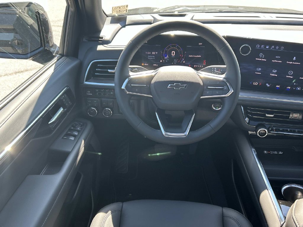 2027 Chevrolet Suburban Z71 - Photo 15
