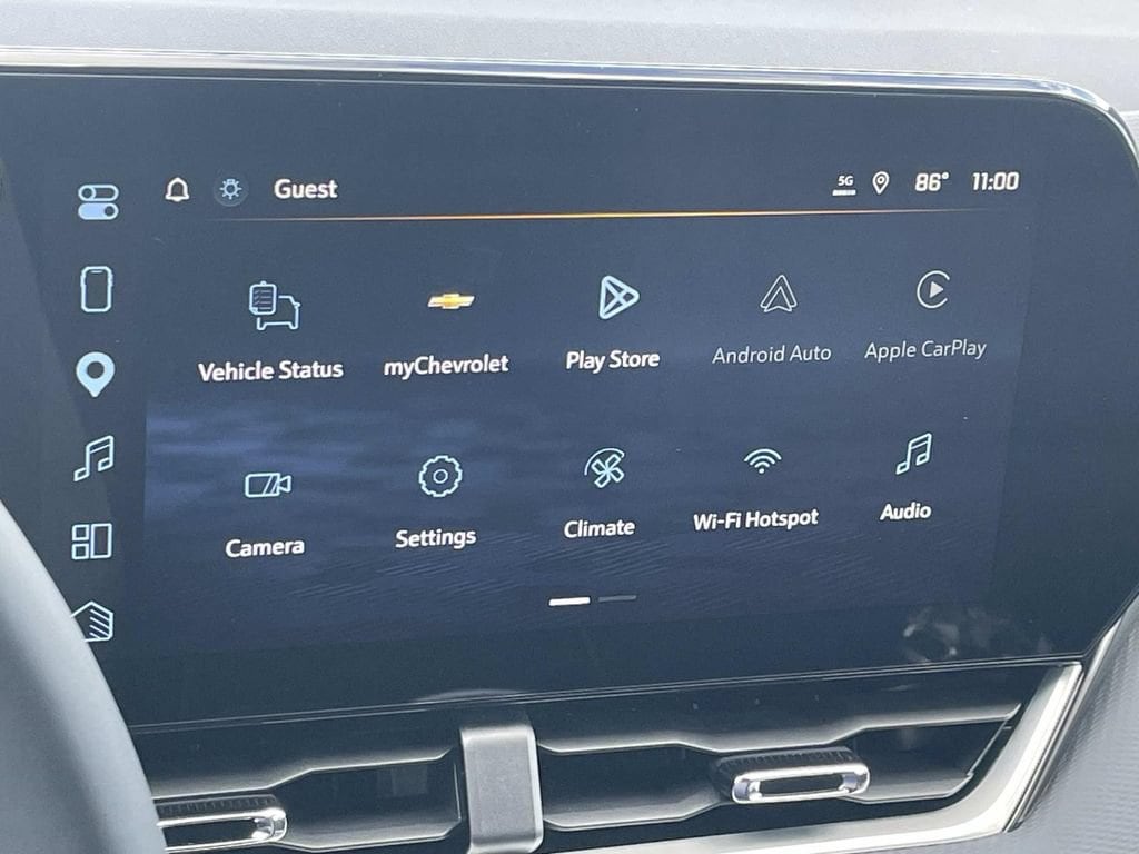 2027 Chevrolet Equinox LT - Photo 20