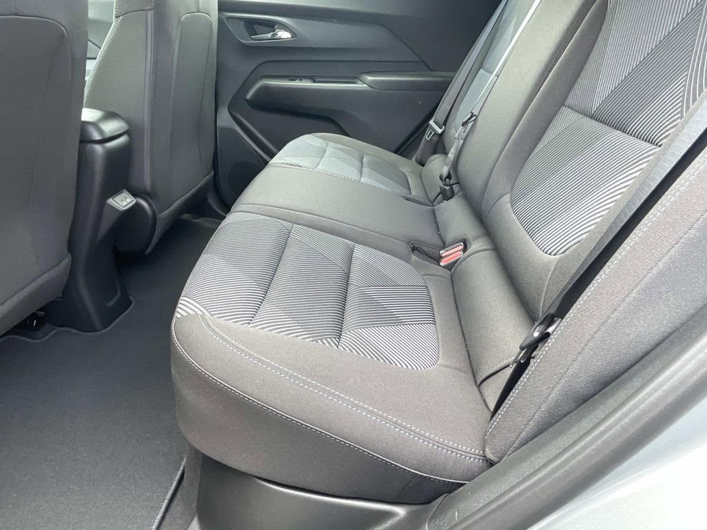2027 Chevrolet Bolt LT - Photo 11