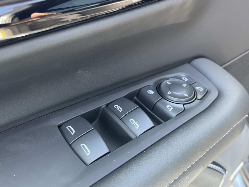 2026 Chevrolet Tahoe Z71 - Photo 17