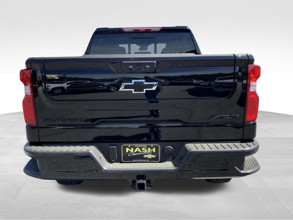2025 Chevrolet Silverado 1500 ZR2 photo 4