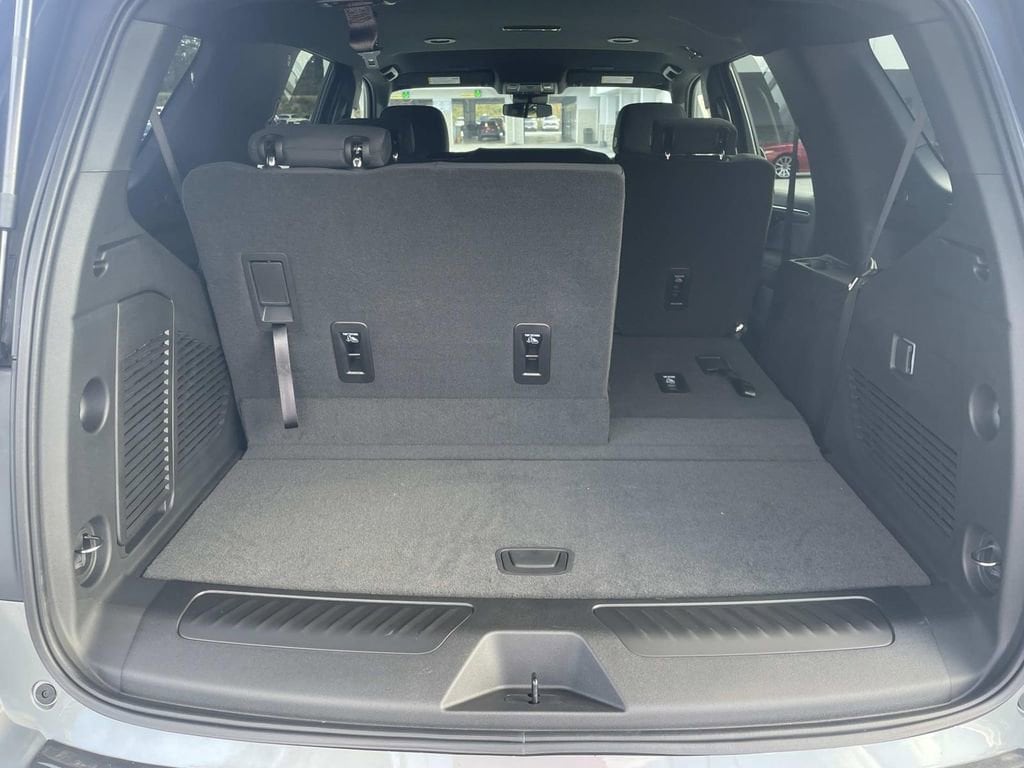 2026 Chevrolet Tahoe LS - Photo 11