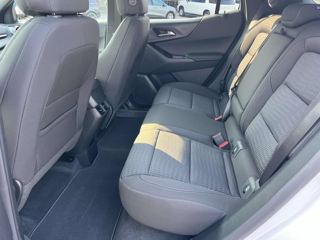 2027 Chevrolet Equinox LT - Photo 12