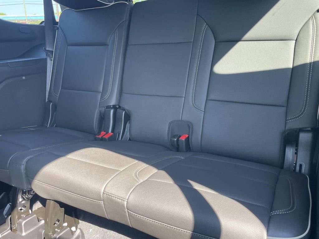 2026 Chevrolet Tahoe Premier - Photo 13