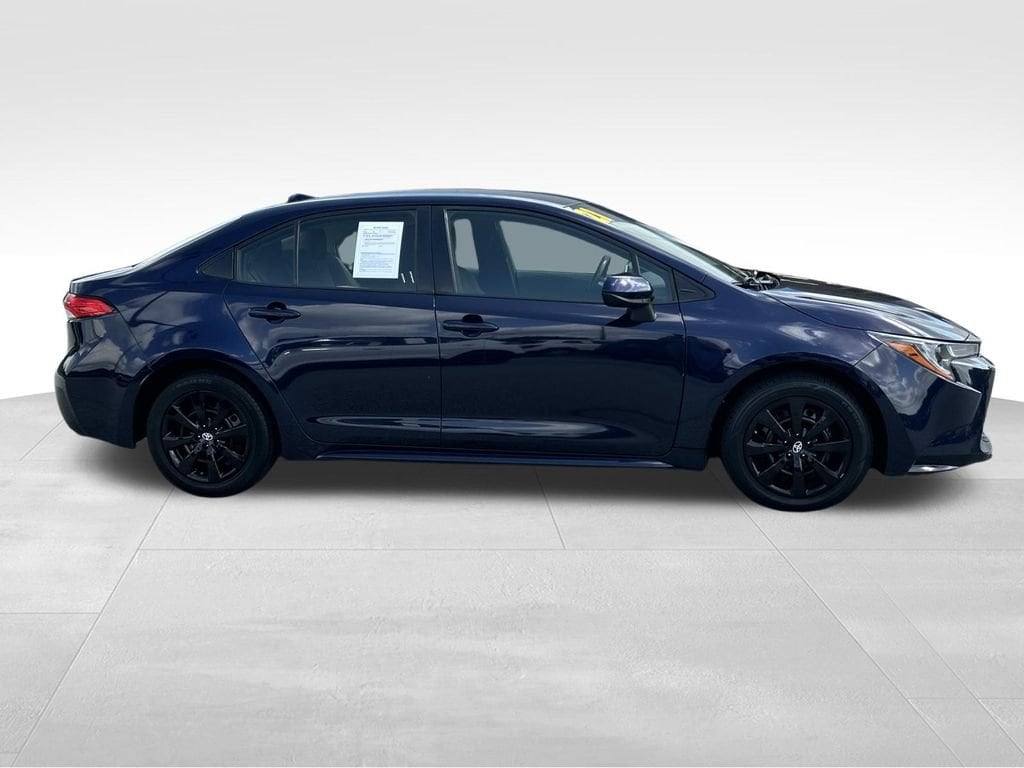 Used 2021 Toyota Corolla LE with VIN JTDEPMAE1MJ162609 for sale in Lawrenceville, GA