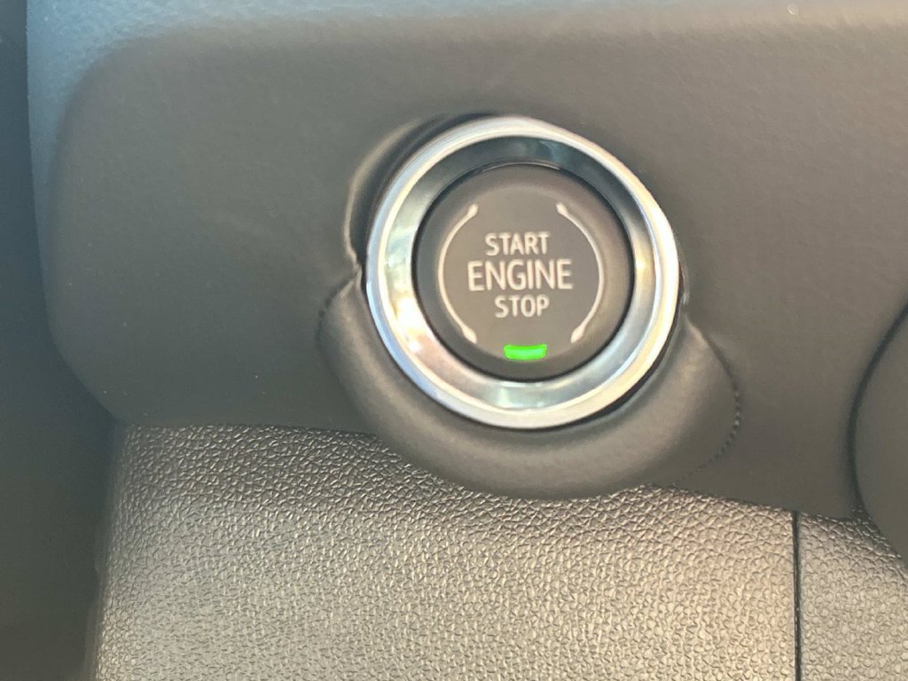 2027 Chevrolet Suburban Z71 - Photo 27