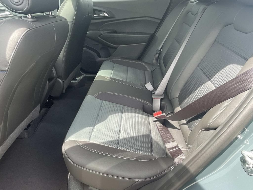 2026 Chevrolet Trax LT - Photo 11