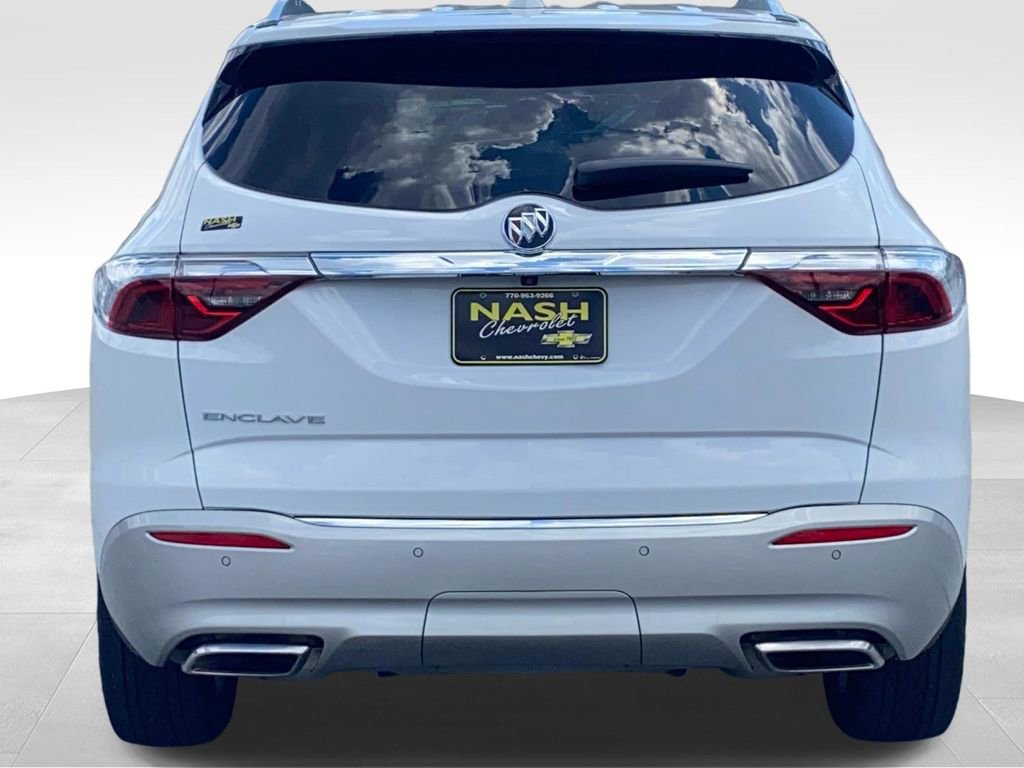 2022 Buick Enclave Essence photo 4