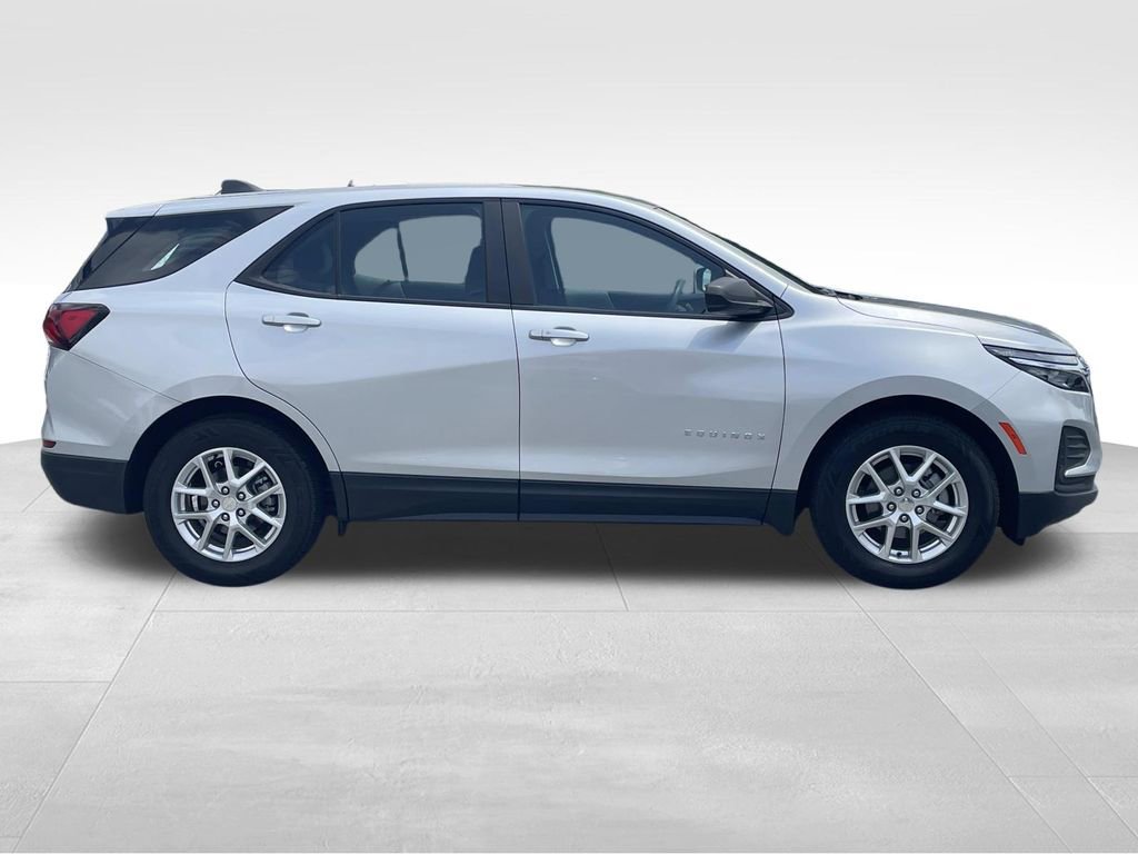 Used 2022 Chevrolet Equinox LS with VIN 3GNAXHEVXNS104683 for sale in Lawrenceville, GA