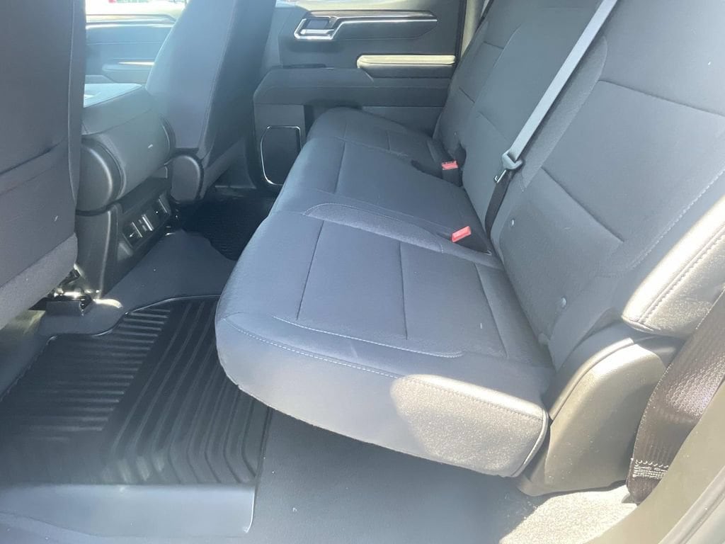 2026 Chevrolet Silverado 1500 LT - Photo 11