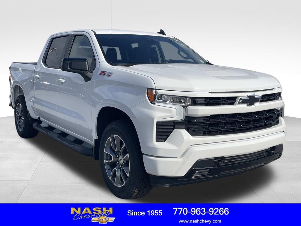 2026 Chevrolet Silverado Base's photo
