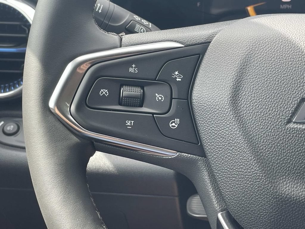 2026 Chevrolet Trax LT - Photo 25