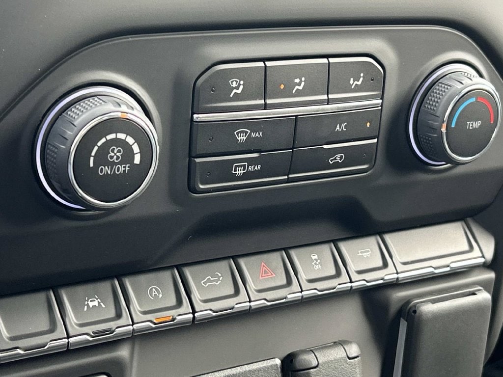 2026 Chevrolet Silverado 1500 Custom - Photo 19