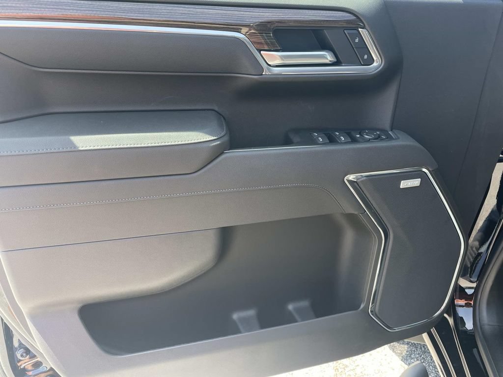 2026 Chevrolet Silverado 1500 RST - Photo 14