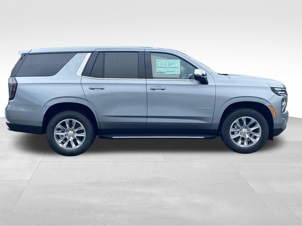 2025 Chevrolet Tahoe Premier photo 2