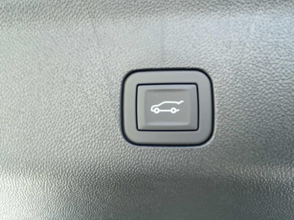 2026 Chevrolet Tahoe RST - Photo 12